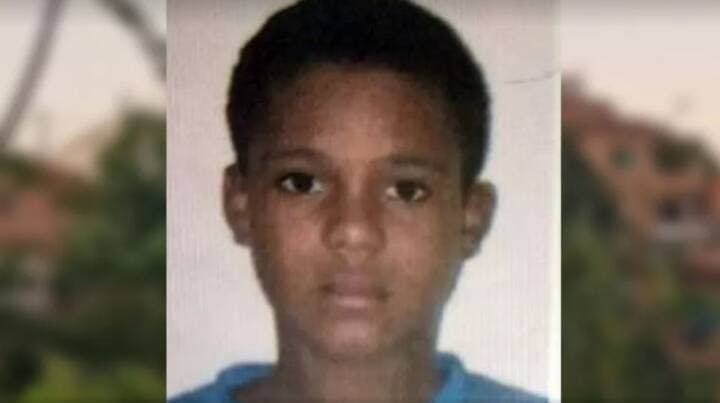 Garoto é morto com tiros no rosto após sair de casa para soltar pipa no Sul da Bahia