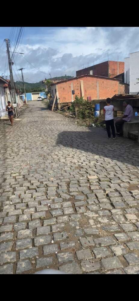 Nível do rio Gongogi baixa, mas população ainda está apreensiva em Dário Meira.