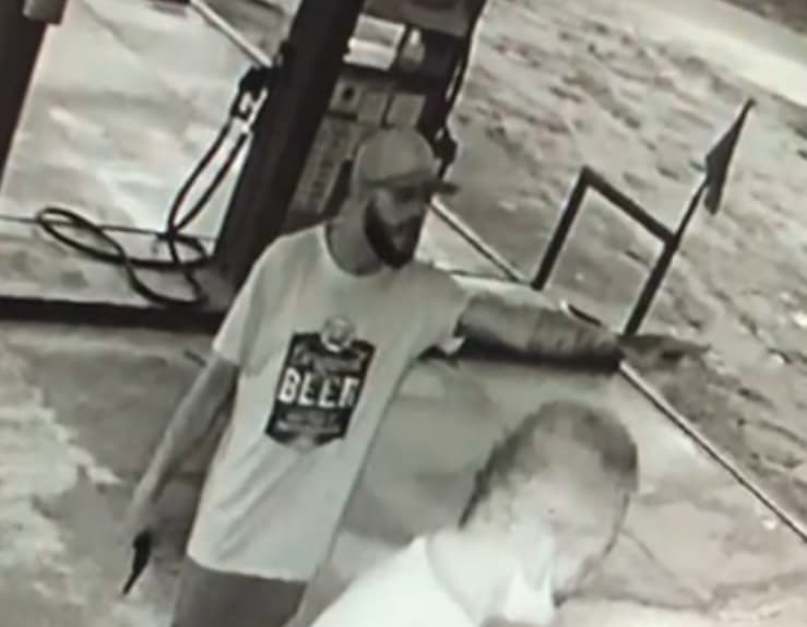 Urgente em Nova Canaã: Assaltantes roubam posto e combustível e veículo. Assista!