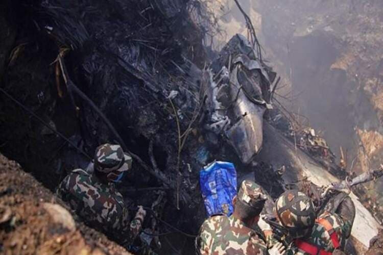 Acidente aéreo deixa, pelo menos, 68 mortos no Nepal