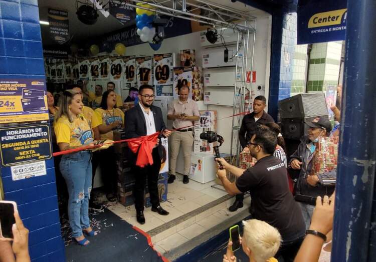 Center Móveis e Eletros realiza mega inauguração em Poções