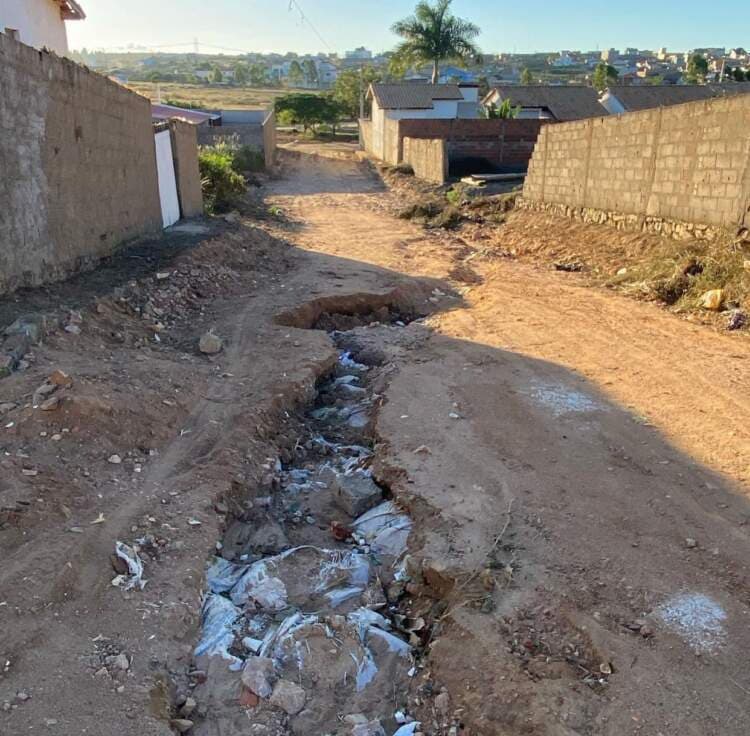 Bairro Alto da Vitória pede socorro.