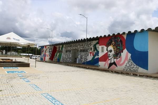 Conquista: Suspeito de comandar assédio na UESB entra na justiça contra jornalistas