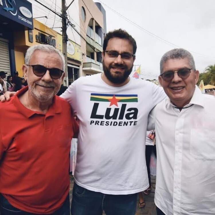 Deputados Zé Raimundo e Waldenor destacam novo líder que surge à frente do PT de Boa Nova.