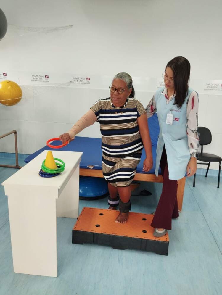 Centro de Reabilitação da Santa Casa de Jequié promove curso de atualização em fisioterapia