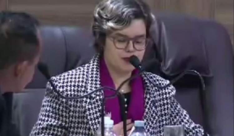 Controvérsias no Governo Municipal: Larissa Laranjeira detonou o governo Nilda Magalhães