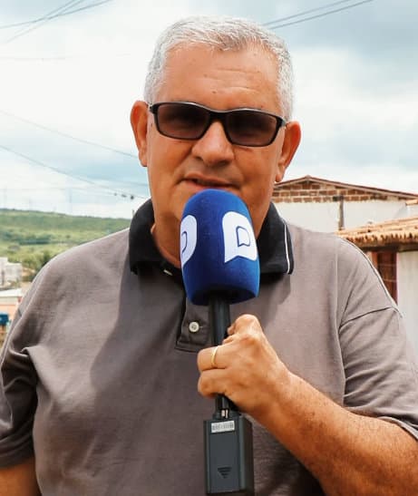 Cadeirante do bairro Tiradentes Clama por Acessibilidade: Via Intransitável Impede Locomoção