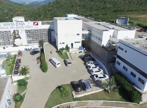 Fundação José Silveira e Rede Bahia promovem Feira de Saúde Outubro Rosa na Santa Casa de Jequié