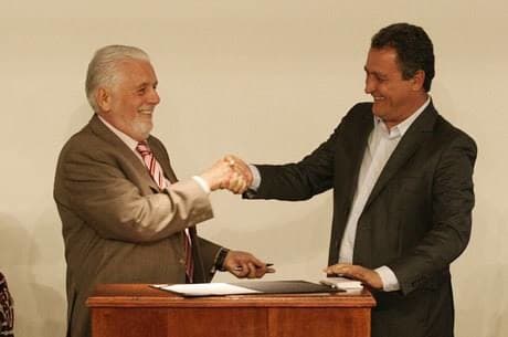 “Jaques Wagner e Rui Costa são contra abaixar o preço dos combustíveis para população”, aponta Sandro Régis
