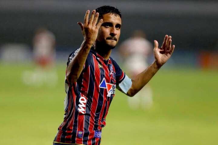 Solta o grito, torcedor! Bahia vence o CRB e conquista o acesso à Série A do Brasileirão
