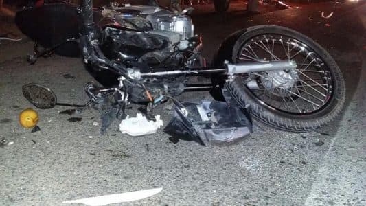 Urgente em Poções: Grave acidente entre moto e carreta deixa dois mortos na BR-116