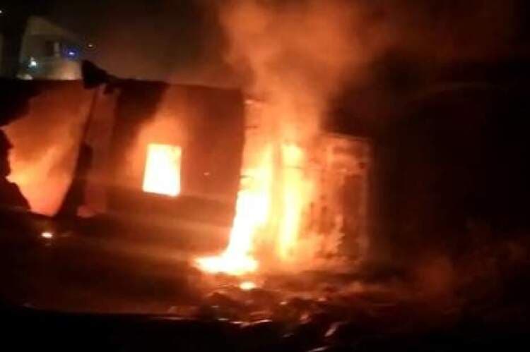 Tragédia na BR-116: batida entre carreta e carro deixa morto em Conquista