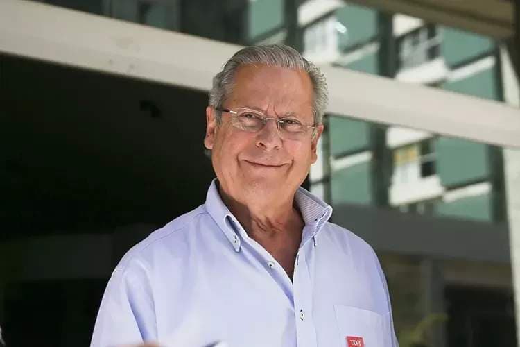STJ reduz pena de Dirceu em condenação na Lava Jato