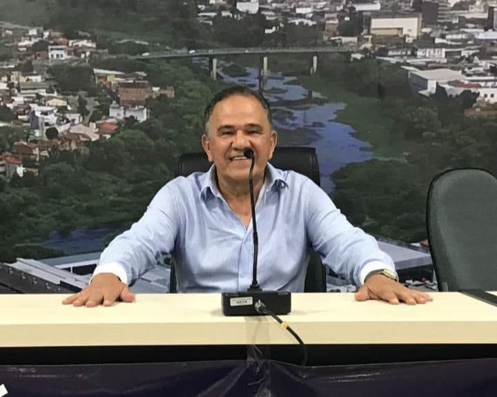 Professor Cruz cotado para o cargo de secretário de saúde de Poções.
