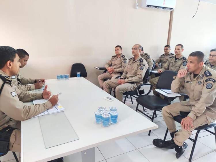 Comandante da 79ª CIPM realiza primeira reunião de alinhamento com oficiais da Unidade
