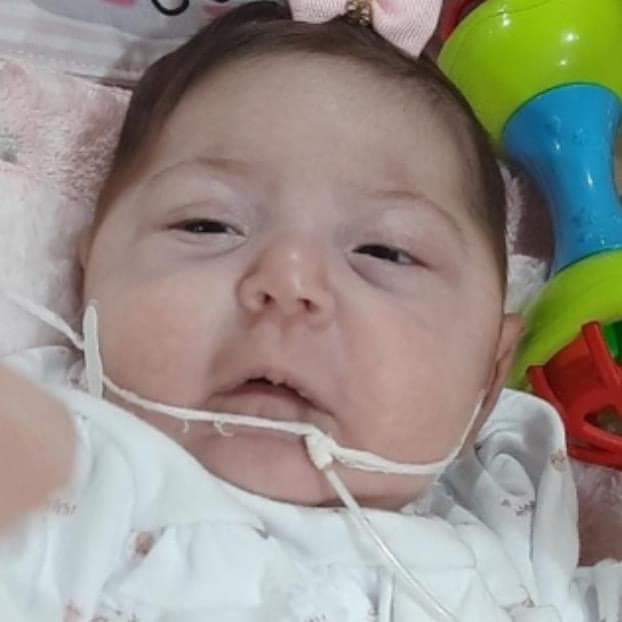 Luta pela vida: A pequena Poçoense Maria Clara aguarda na fila da regulação.