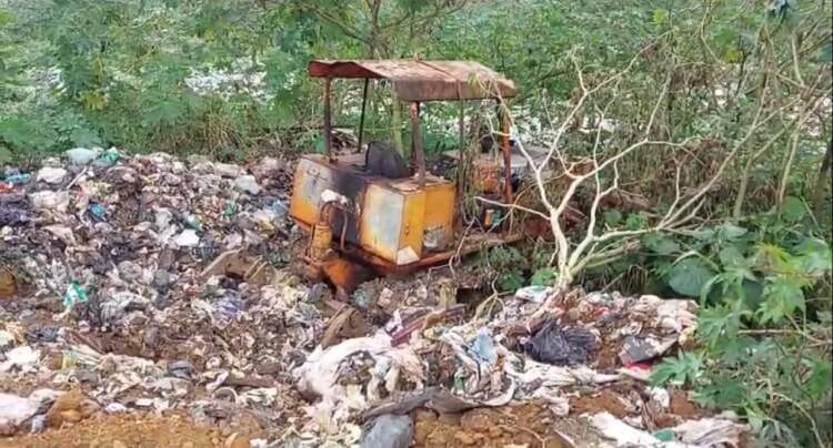 Abandono de Máquina Pesada no Lixão de Ibirapitanga Desperta Revolta e Cobranças de Austeridade.