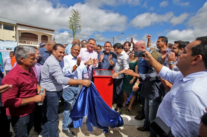 Ibicuí: Rui Costa, Antonio Brito e Marcos Galvão entregam obras na cidade