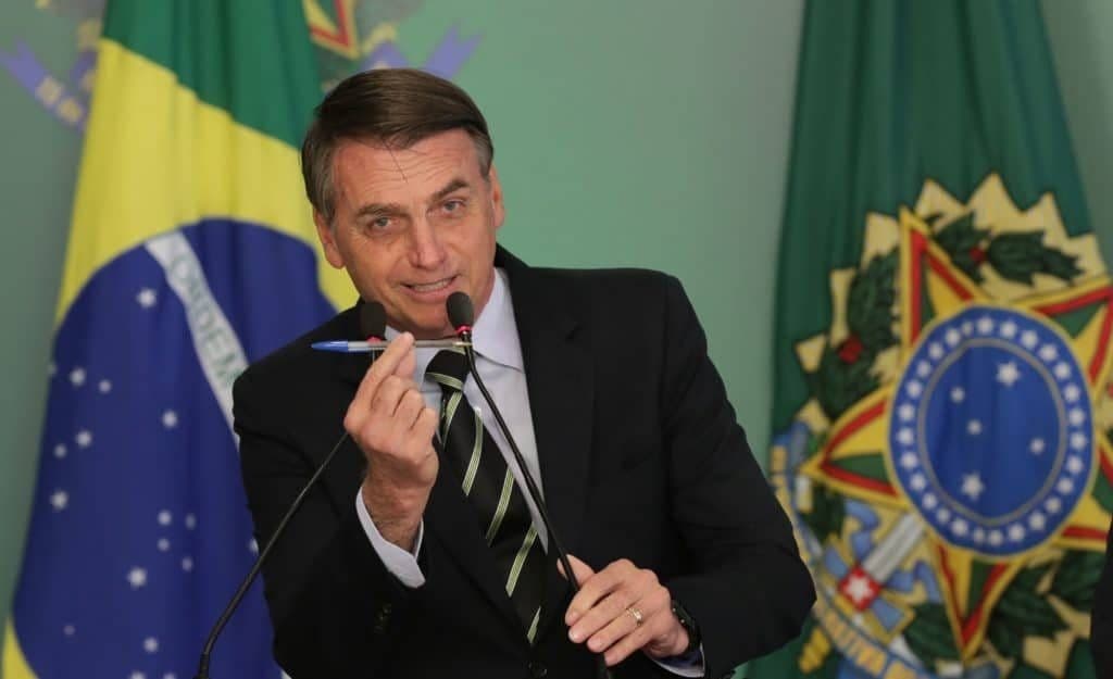 Brasil: Bolsonaro sanciona lei de auxílio financeiro para o setor cultural